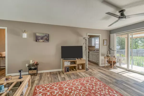 Bristol, VA 24201,109 Canterbury LN