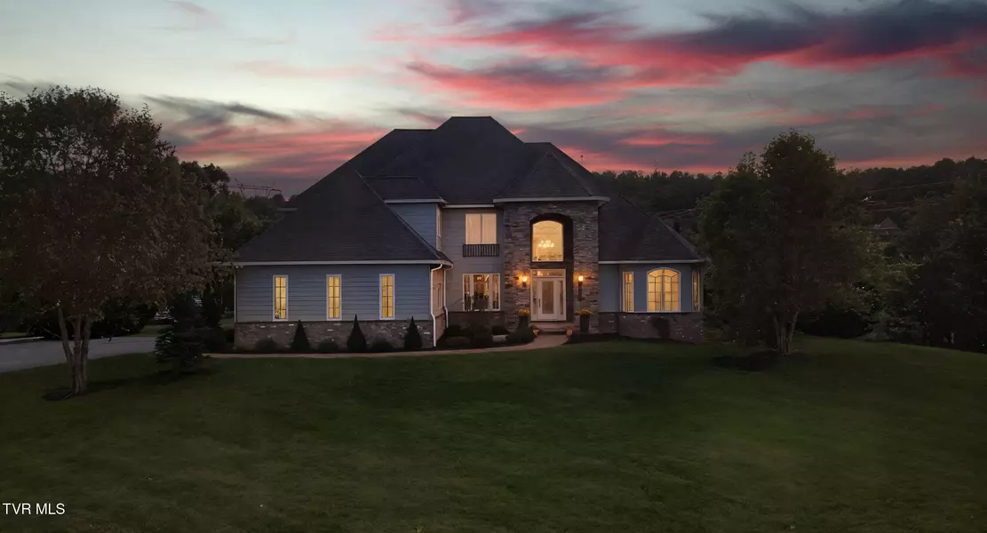 534 Buckingham RD, Gray, TN 37615