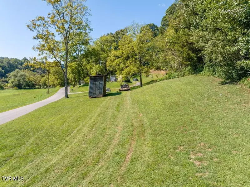 20181 North Fork River RD, Abingdon, VA 24210