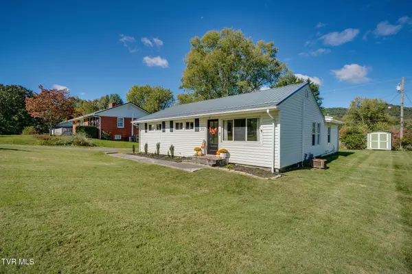 Rogersville, TN 37857,717 Douglas DR
