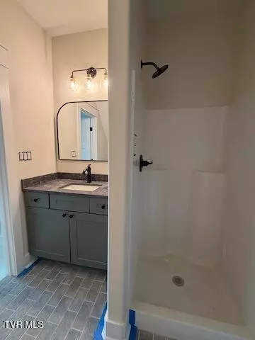 Piney Flats, TN 37686,7065 Wolfe Ridge