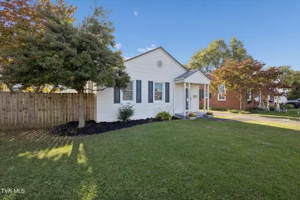 Kingsport, TN 37664,1613 Carolina AVE