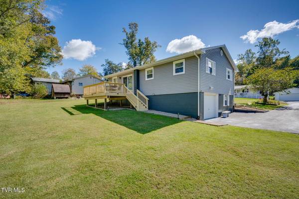 Rogersville, TN 37857,111 Poplar DR