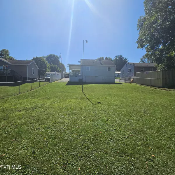 Johnson City, TN 37604,312 Central ST