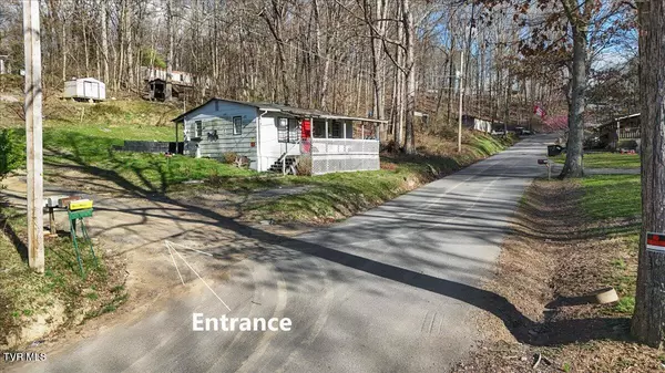 Kingsport, TN 37660,741 Hedge DR