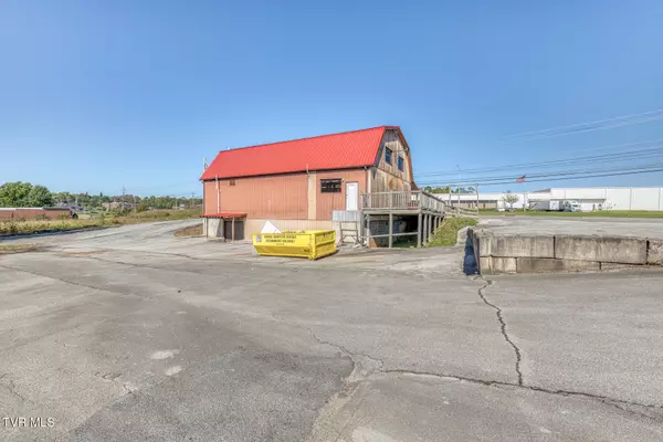 Johnson City, TN 37615,2926 Boones Creek RD