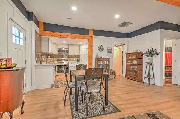 Elizabethton, TN 37643,190 Hilton Hill RD