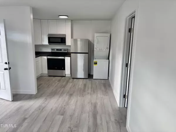 119 Shenandoah DR #11, Elizabethton, TN 37643