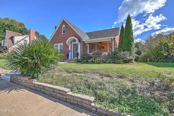 Bristol, VA 24201,724 Lawrence AVE