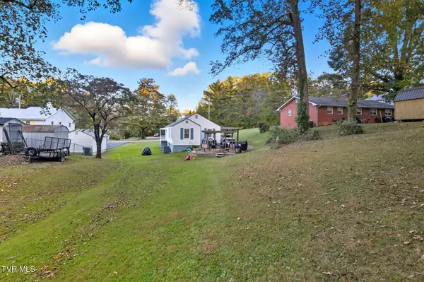 Greeneville, TN 37745,223 Forest Hills DR