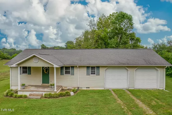 404 Pine Hill RD, Bluff City, TN 37618