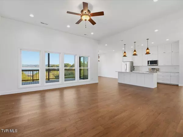 Rutledge, TN 37861,736 Cow Poke LN