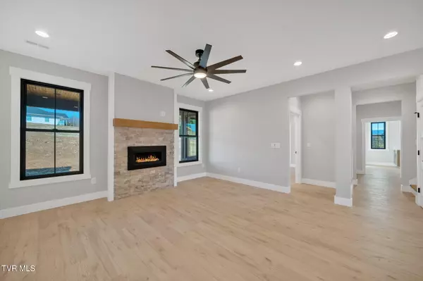 Jonesborough, TN 37659,2365 Hwy 81s