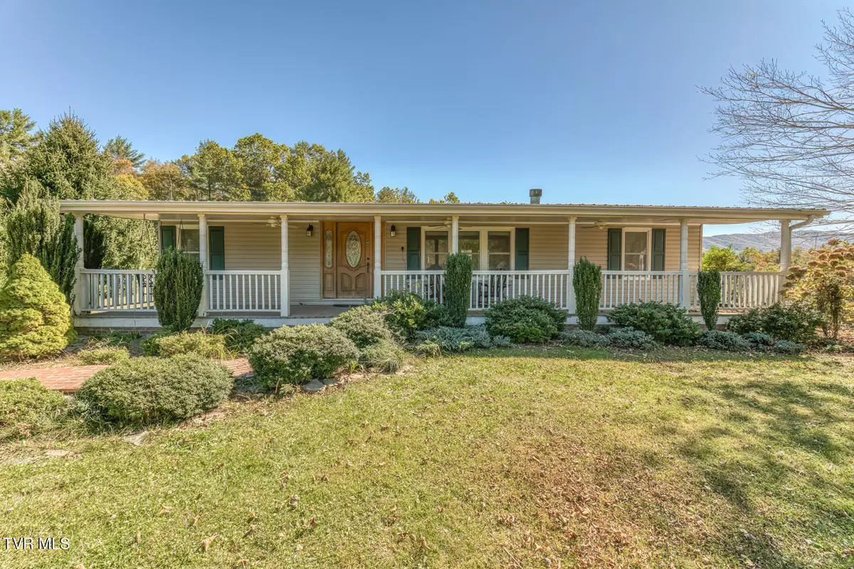Mountain City, TN 37683,873 Rainbow RD
