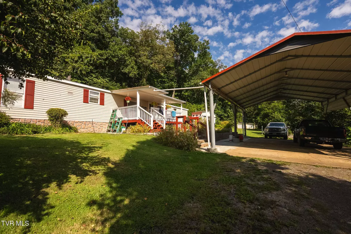 Midway, TN 37809,14240 Warrensburg RD