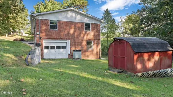 Morristown, TN 37814,6005 Shady Grove RD