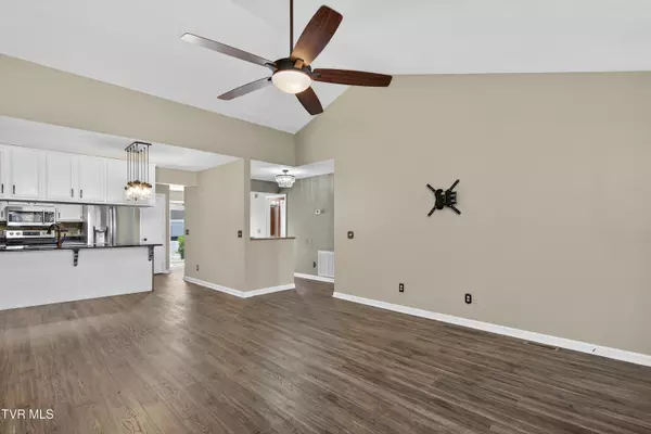 Bristol, VA 24201,118 Timberbrook Drive DR #118