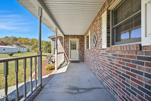 Watauga, TN 37694,373 Old Watauga Rd