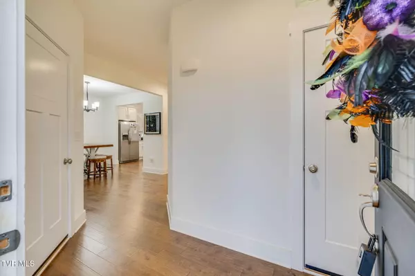 Johnson City, TN 37615,35 Palmetto CT