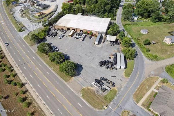 Kingsport, TN 37660,1551 Wilcox DR