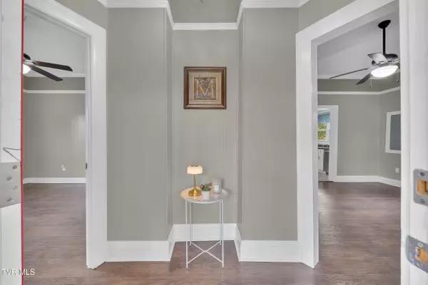 Johnson City, TN 37601,1304 Chilhowie AVE