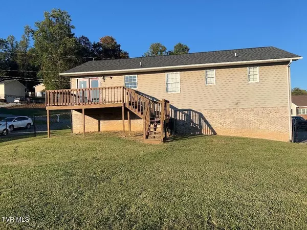 Mount Carmel, TN 37645,153 Nicole DR