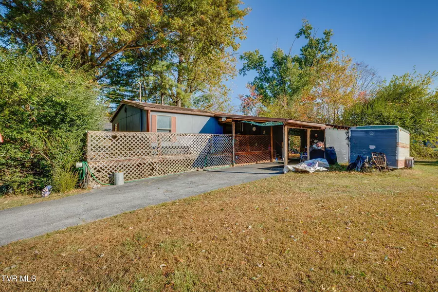 123 Starlight DR, Elizabethton, TN 37643