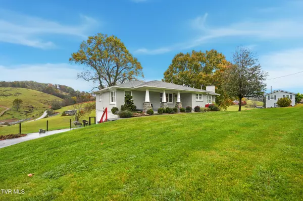 Bristol, VA 24202,7067 Reedy Creek RD