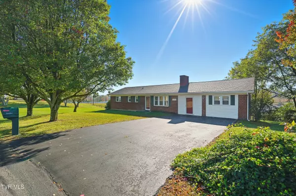 Abingdon, VA 24210,17374 Lundy LN