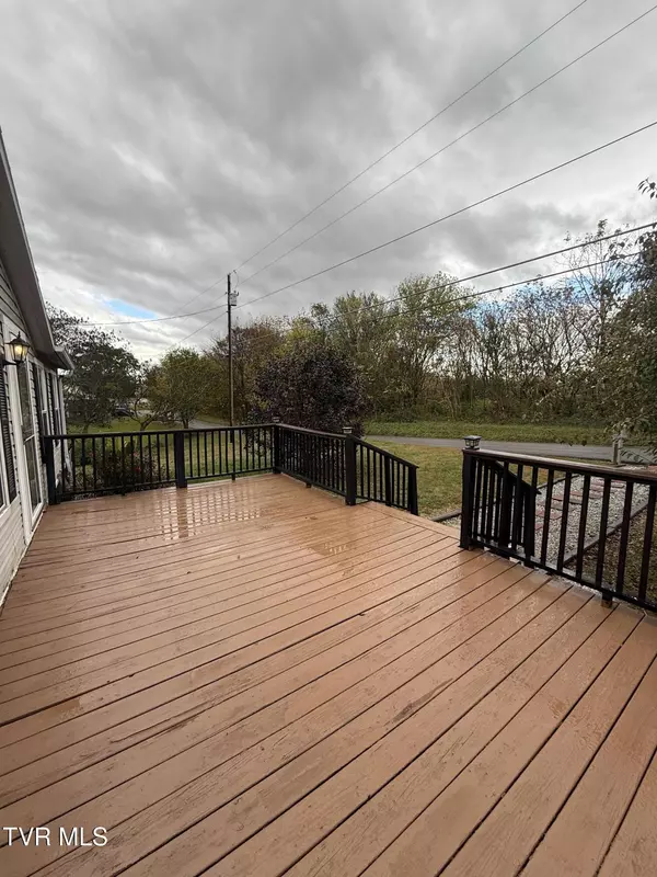 Greeneville, TN 37745,675 Pinto RD