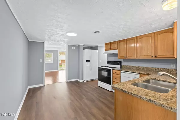 Kingsport, TN 37660,3126 Blackburn AVE