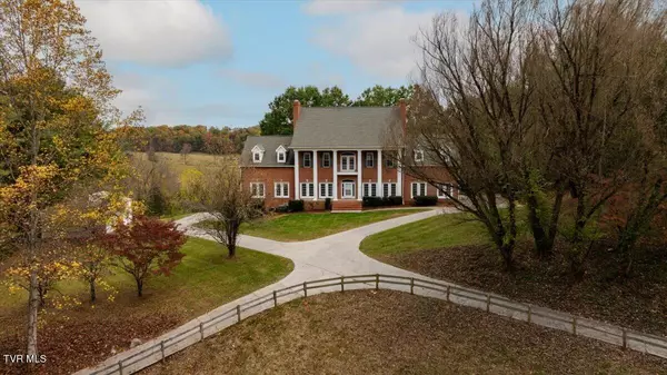 1812 Boones Creek RD, Jonesborough, TN 37659