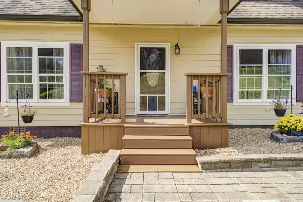 Mountain City, TN 37683,185 Deer Tracks Circle RD