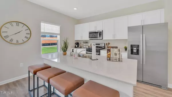 Johnson City, TN 37604,107 Tanasqui Drive