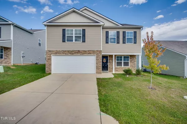 1221 Stamp Lodge RD, Kingsport, TN 37660