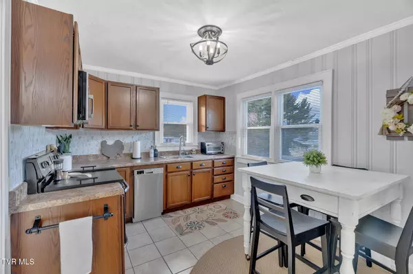 Bristol, TN 37620,102 Memorial DR