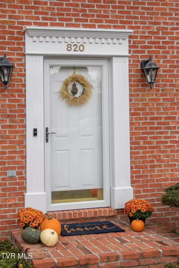 Abingdon, VA 24210,820 Wayne AVE #20