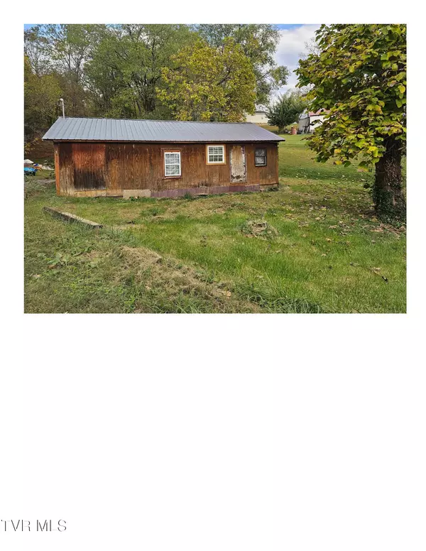 Kingsport, TN 37665,1825 Sweetbriar RD