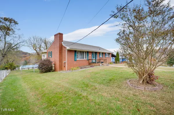 Kingsport, TN 37663,345 Lakecrest DR