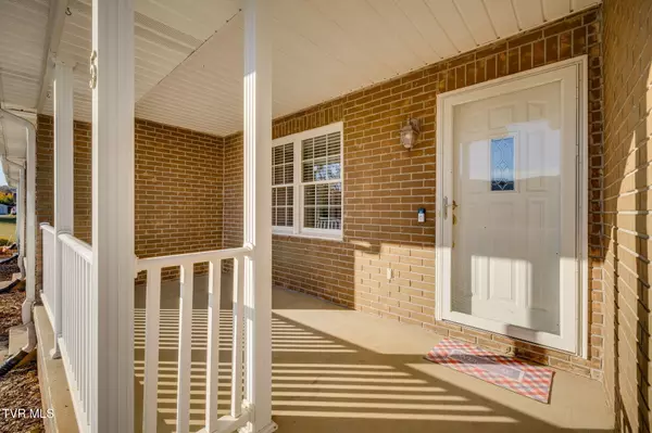 Elizabethton, TN 37643,617 Highway 91 #5