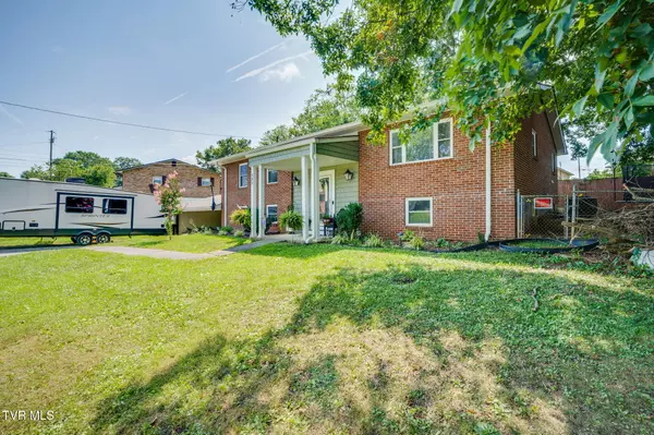 Kingsport, TN 37663,808 Liberty DR