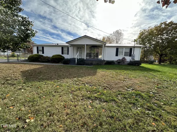 112 Crook ST, Hampton, TN 37658