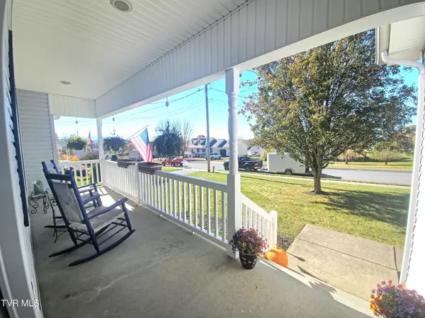 Telford, TN 37690,153 Sugar Plum LN