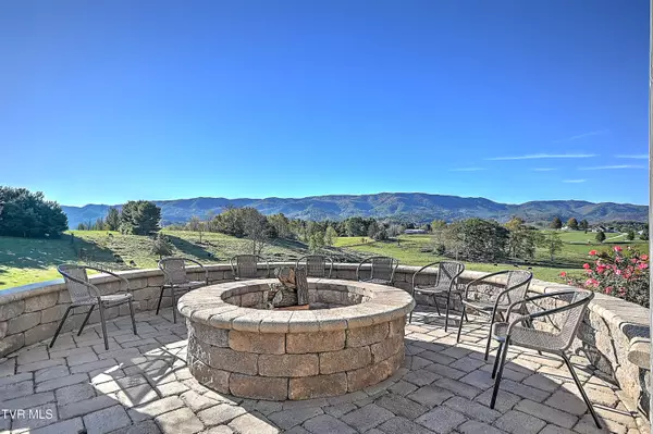 Damascus, VA 24236,21072 Delmar RD