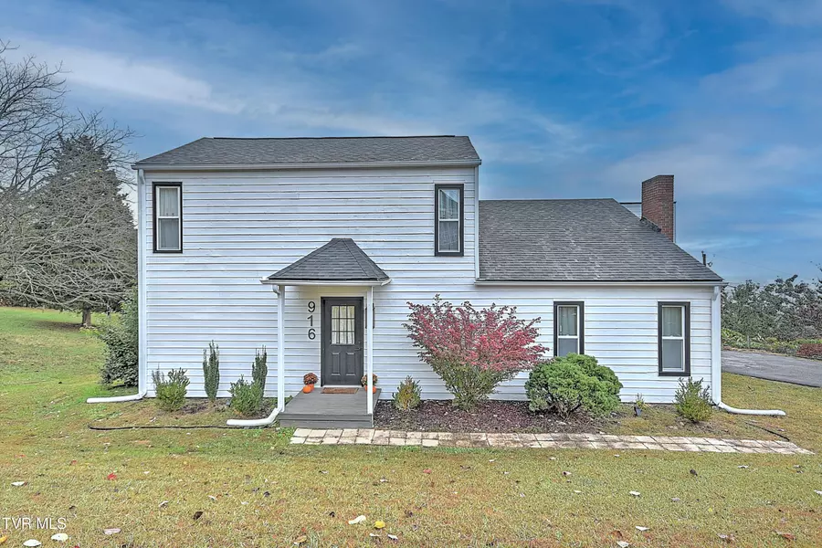 916 Starling DR, Kingsport, TN 37660