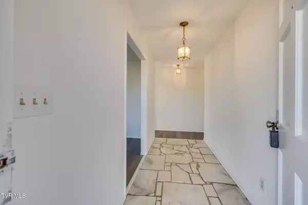 Piney Flats, TN 37686,107 Mountain View CIR