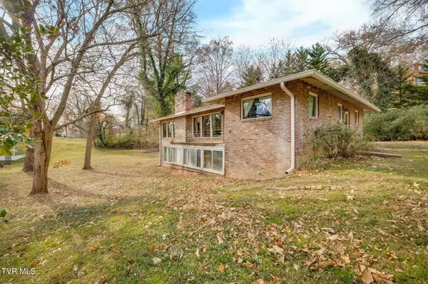 Greeneville, TN 37743,214 Susong LN