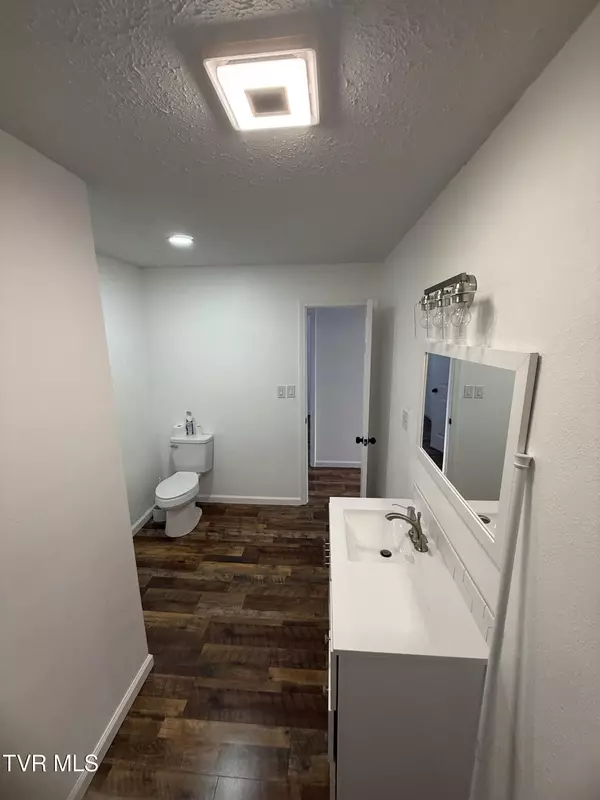 Coeburn, VA 24230,12151 Retford RD