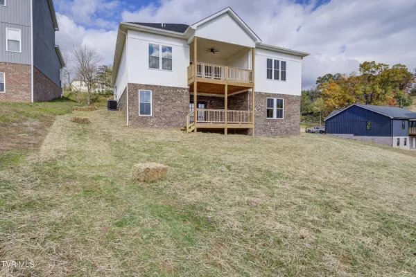 Kingsport, TN 37660,880 Granby Rd RD