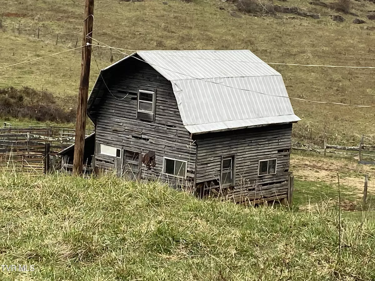 Sugar Grove, VA 24375,214 Comers Creek RD